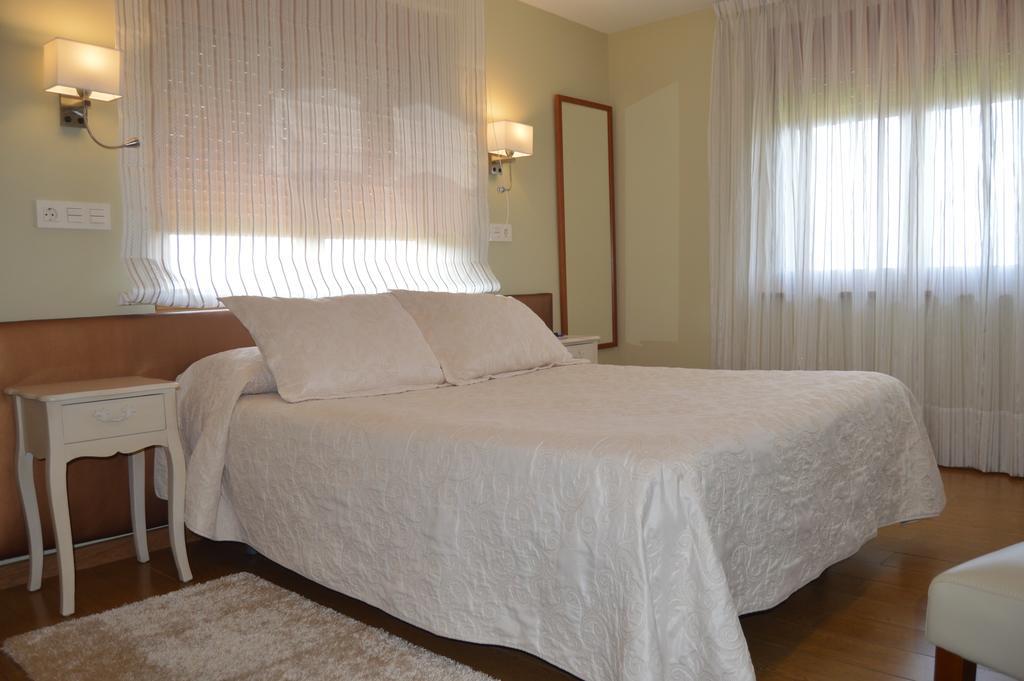 Hotel El Pinar Villapedre Exterior photo
